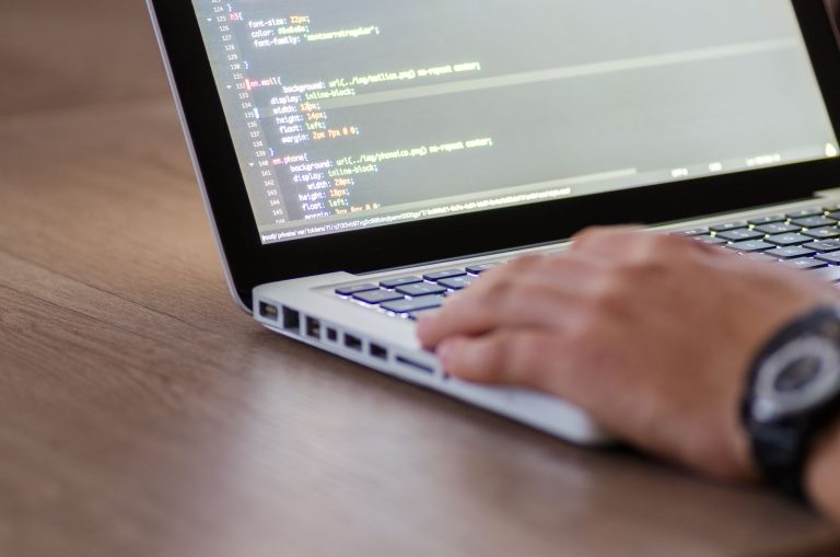 Shopify, WooCommerce, PrestaShop ou Magento